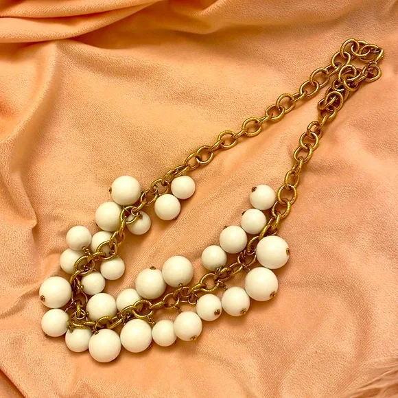 True vintage Kenneth Jay Lane huge plastic white ball vintage necklace KJL - Picture 2 of 6